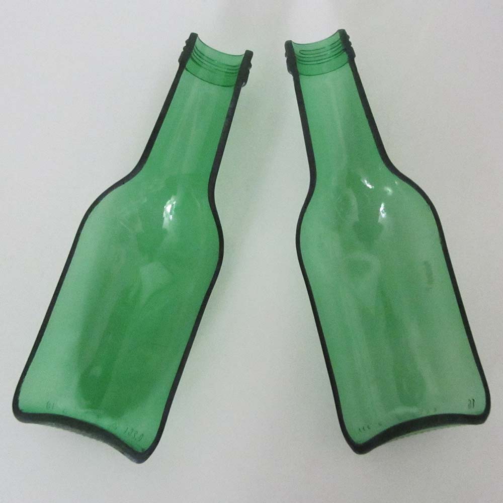 I was a bottle: Glas-Flaschen - Lampen und Leuchten, Laternen, Gläser, Vasen, Gefäße, Behälter und Schalen aus Glas, Schalen: 2er Set Flaschen-Schalen Small Green, kleine grüne längs geschnittene Rotweinflasche, zwei kleine Flaschenhälften als Flaschen-Schalen