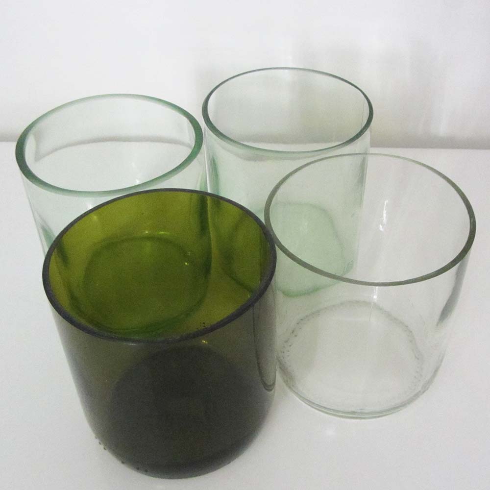 I was a bottle: Glas-Flaschen - Lampen und Leuchten, Laternen, Gläser, Vasen, Gefäße, Behälter und Schalen aus Glas, Gläser-Set: 4er-Set Gläser Mixed Green White, gemischtes 4er Gläser-Set, je zwei Gläser aus Weiß- und Grünglas