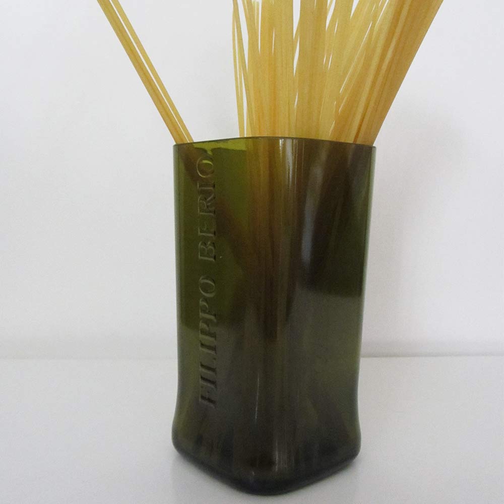 I was a bottle: Glas-Flaschen - Lampen und Leuchten, Laternen, Gläser, Vasen, Gefäße, Behälter und Schalen aus Glas: Flaschen Glasgefäß Green Olive Oil Bottle, Glasflaschen Gefäß aus einer grünen geschnittenen Olivenöl-Flasche