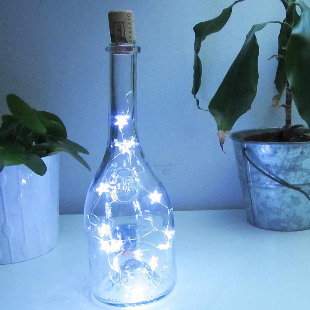 I was a bottle: Glas-Flaschen - Lampen und Leuchten, Laternen, Gläser, Vasen und Schalen aus Glas, Led-Flaschenlampen: Chenet Led-Flaschenlampe mit weißblauem Led-Sternenlicht 