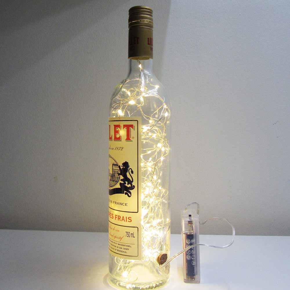 I was a bottle: Glas-Flaschen - Lampen und Leuchten, Laternen, Gläser, Vasen und Schalen aus Glas, Led-Flaschenlampen: Lillet Flaschenlampe mit goldgelbem Licht