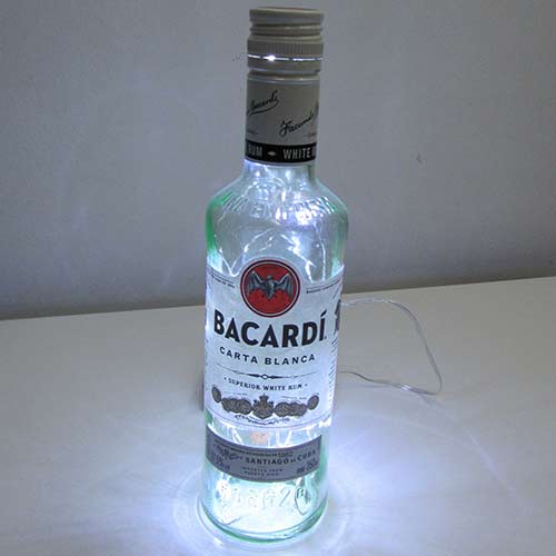 I was a bottle: Glas-Flaschen - Lampen und Leuchten, Laternen, Gläser, Vasen und Schalen aus Glas, Led- Flaschenlampen: Bacardi Led-Flaschenlampe mit blauem Licht
