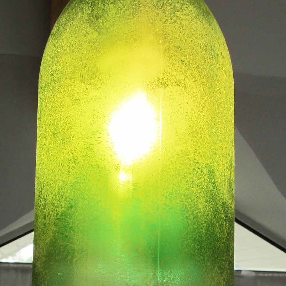 I was a bottle: Glas-Flaschen - Lampen und Leuchten, Laternen, Gläser, Vasen und Schalen aus Glas, Hängeleuchten: dunkelgrüne satinierte Hängelampe aus Doppelliter-Flasche, mit hellgrünem Licht